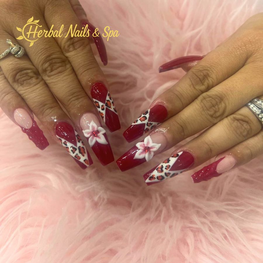 Herbal Nails & Spa at The Preserve - Chino